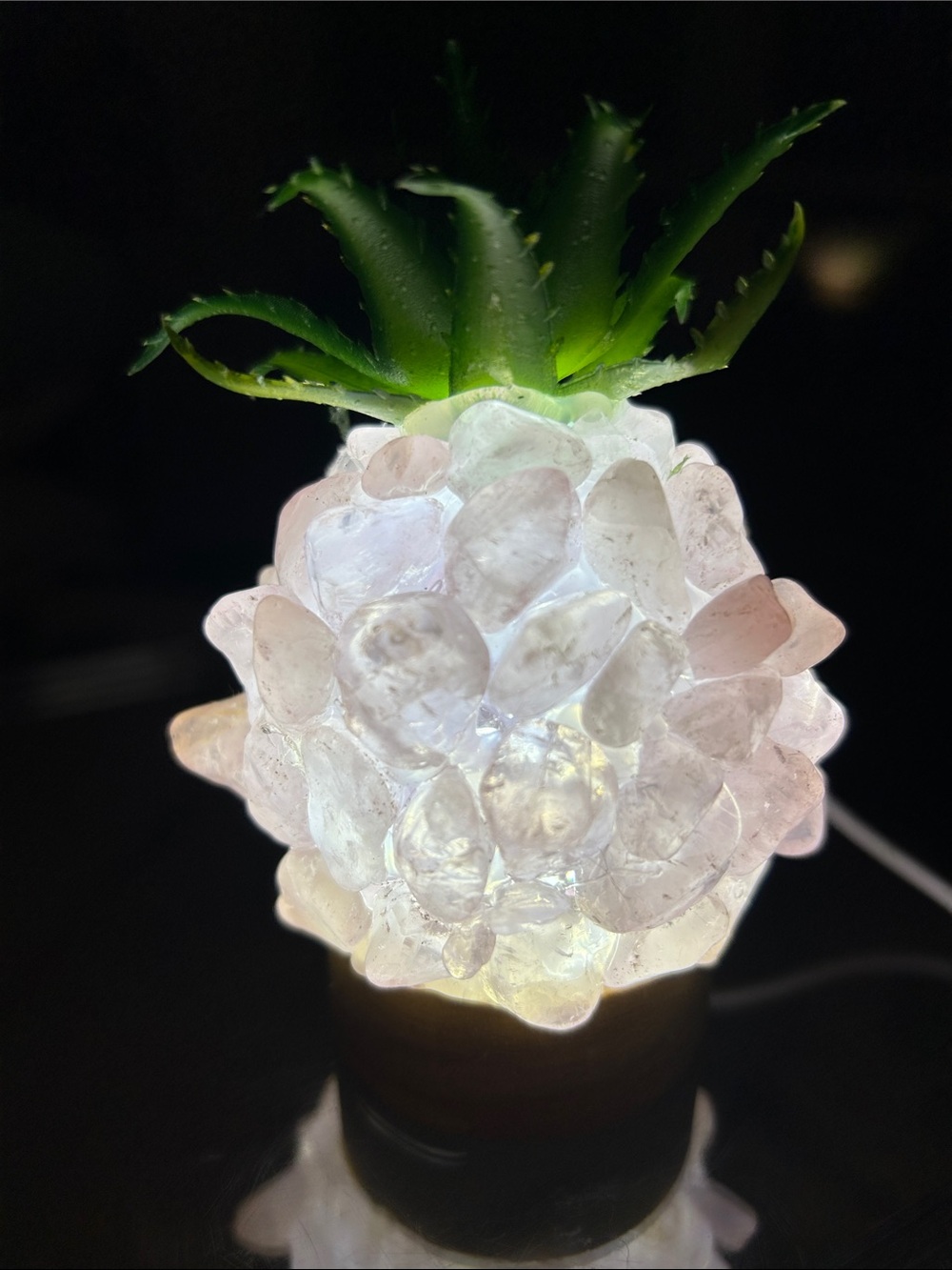 Rose Quartz Crystal Pineapple Night Light with Green Faux Top 4.75” Tall New - Picture 4 of 4